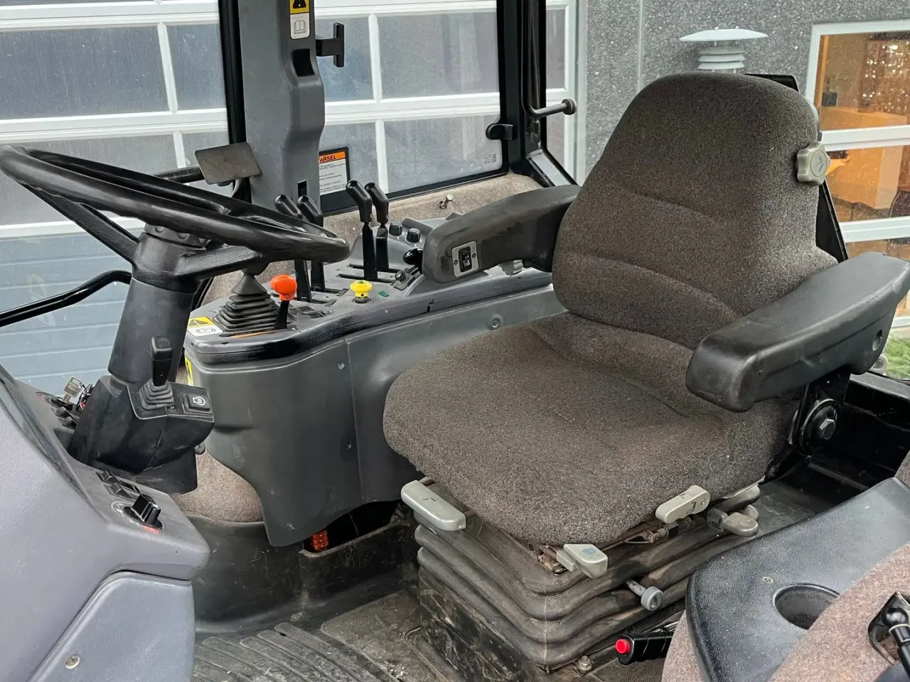 Billede 6 - New Holland 8670 SuperSteer og frontlift