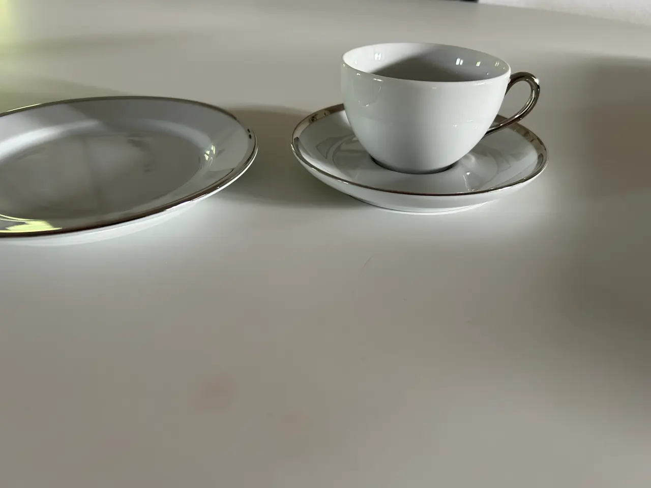 Billede 2 - NY PRIS  Pillivuit Kaffestel Bistro med sølvkant