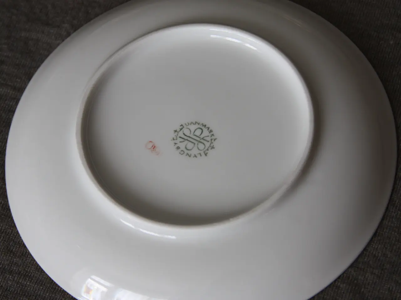 Billede 5 - Lyngby Danild Ildfast tallerken diam. 16,5 cm.