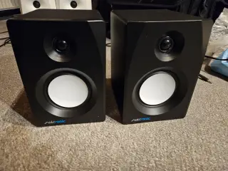 kompakte MM-3 aktive studiemonitor