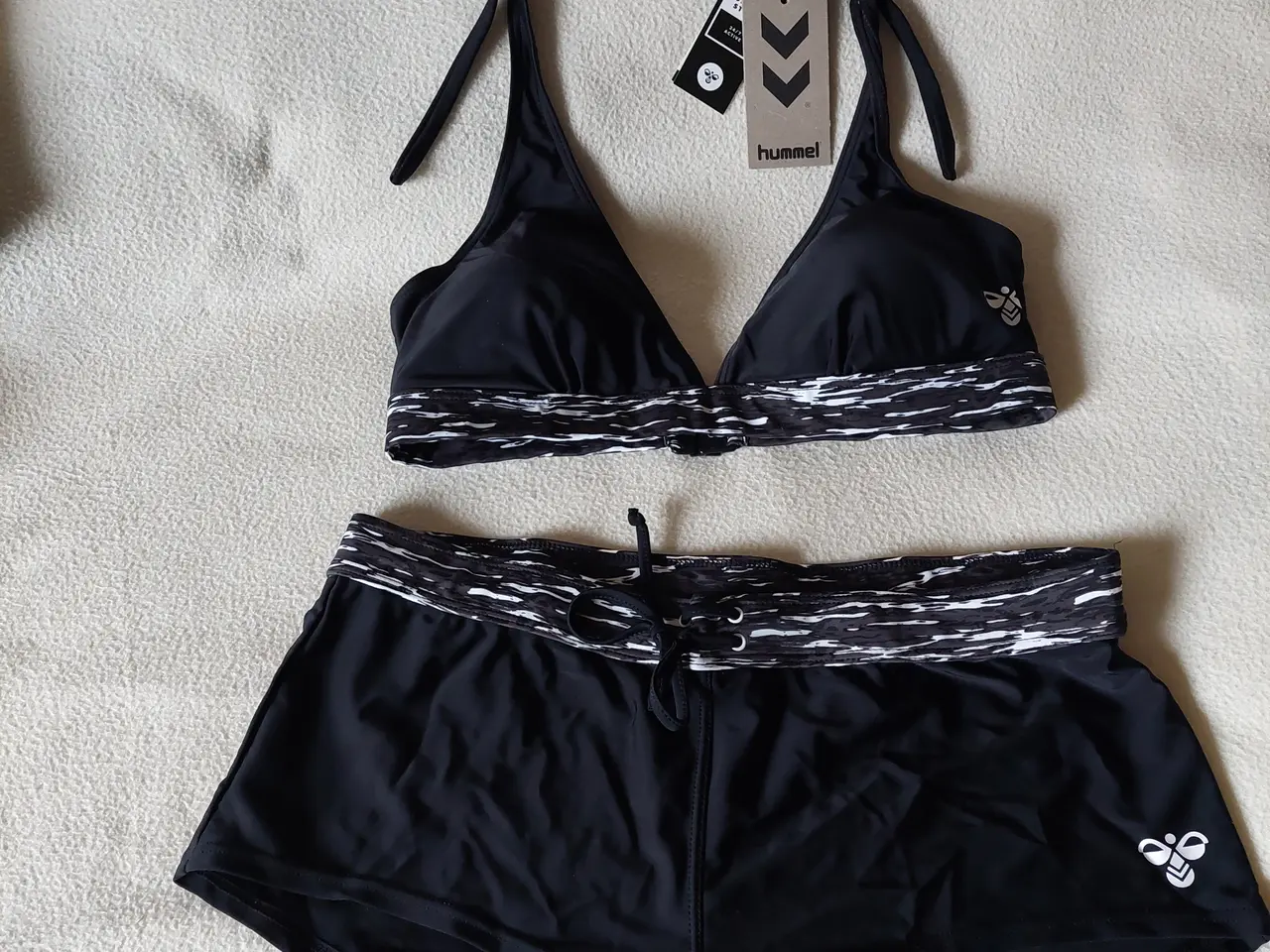 Billede 1 -  Ny Bikini fra Hummel str L 