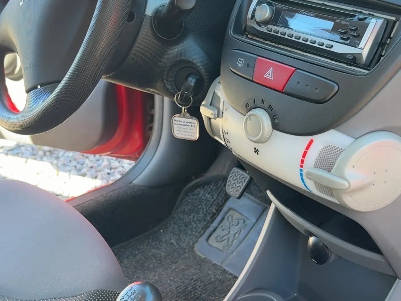 Billede 4 - Nysynet og velholdt Peugeot 107 sælges