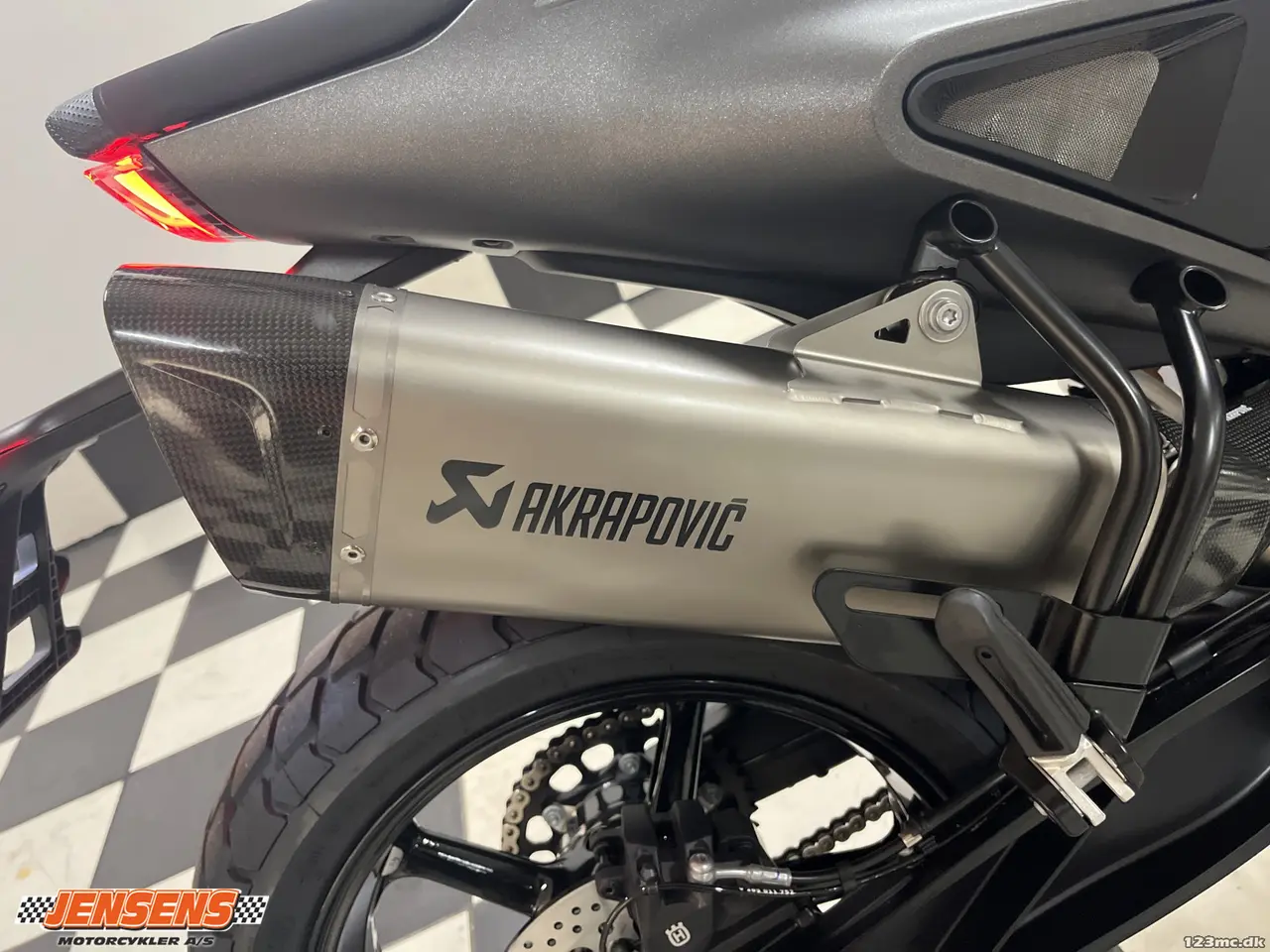 Billede 13 - Husqvarna Svartpilen 801