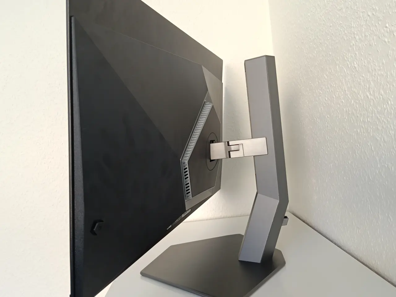 Billede 4 - 32" 4K QD-OLED 165Hz - AOC AGON PRO AG326UD