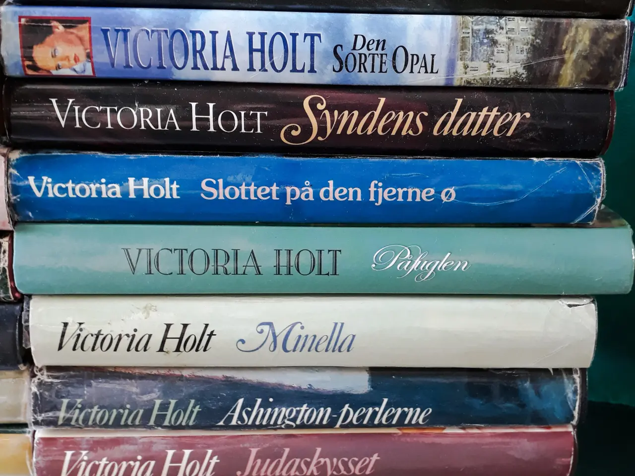 Billede 6 - 32 stk Victoria Holt, Samlet serie