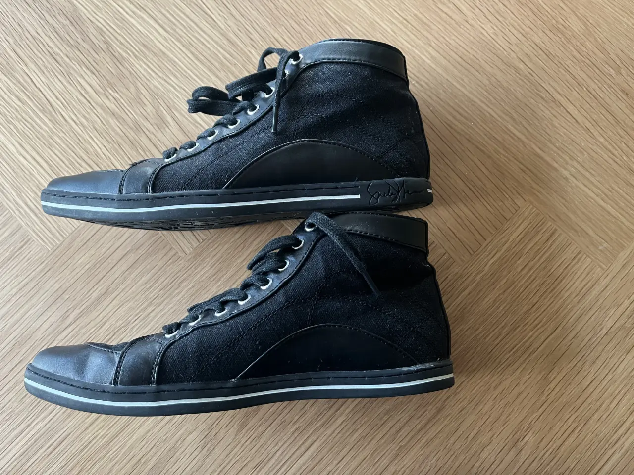 Billede 2 - Sorte sneakers fra Sneaky Steve