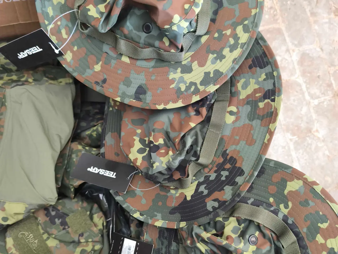 Billede 15 - Direct Action og Helikon Tex. Flecktarn