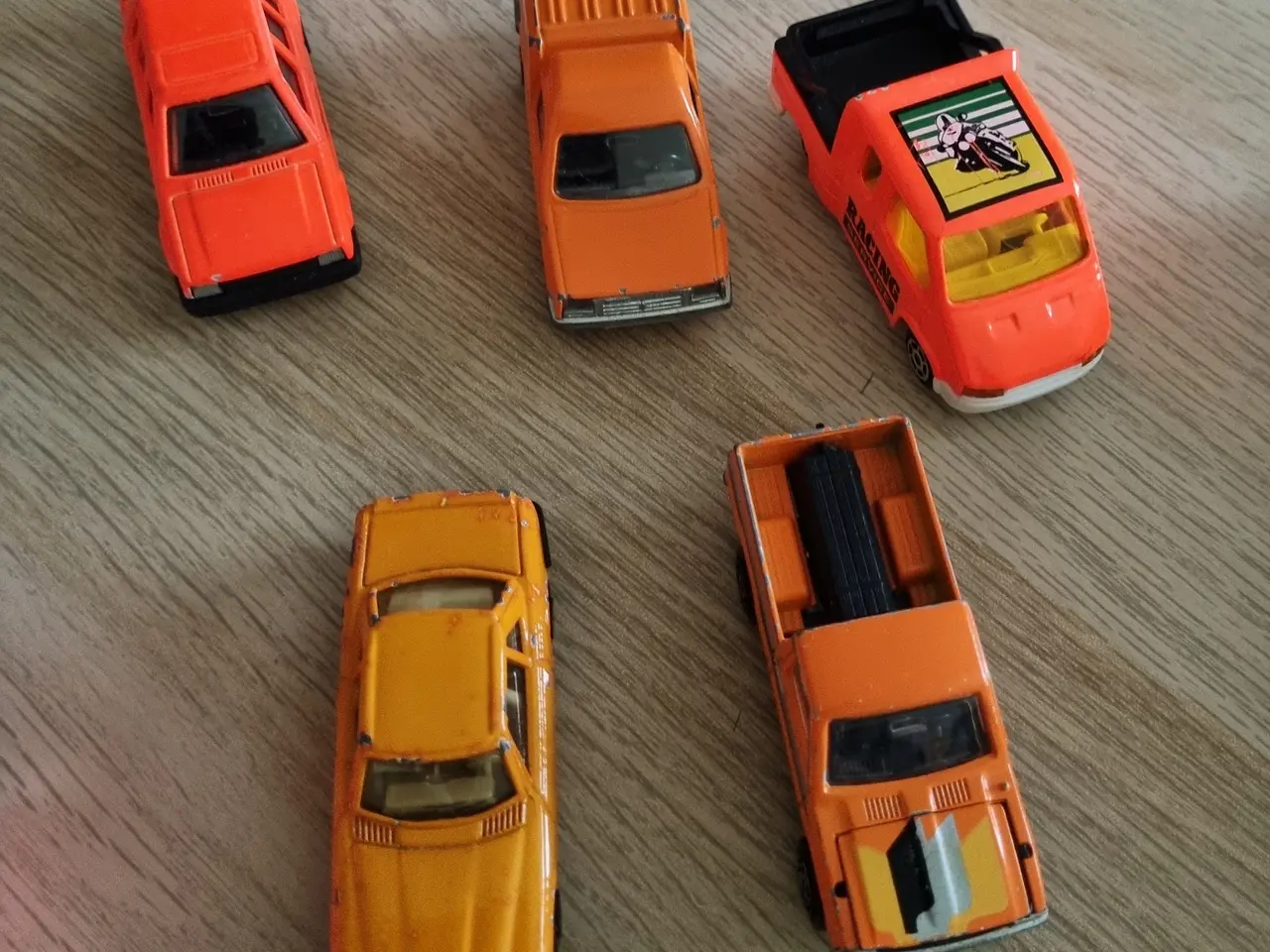 Billede 3 - Diverse vintage legetøjsbiler og 2 fly
