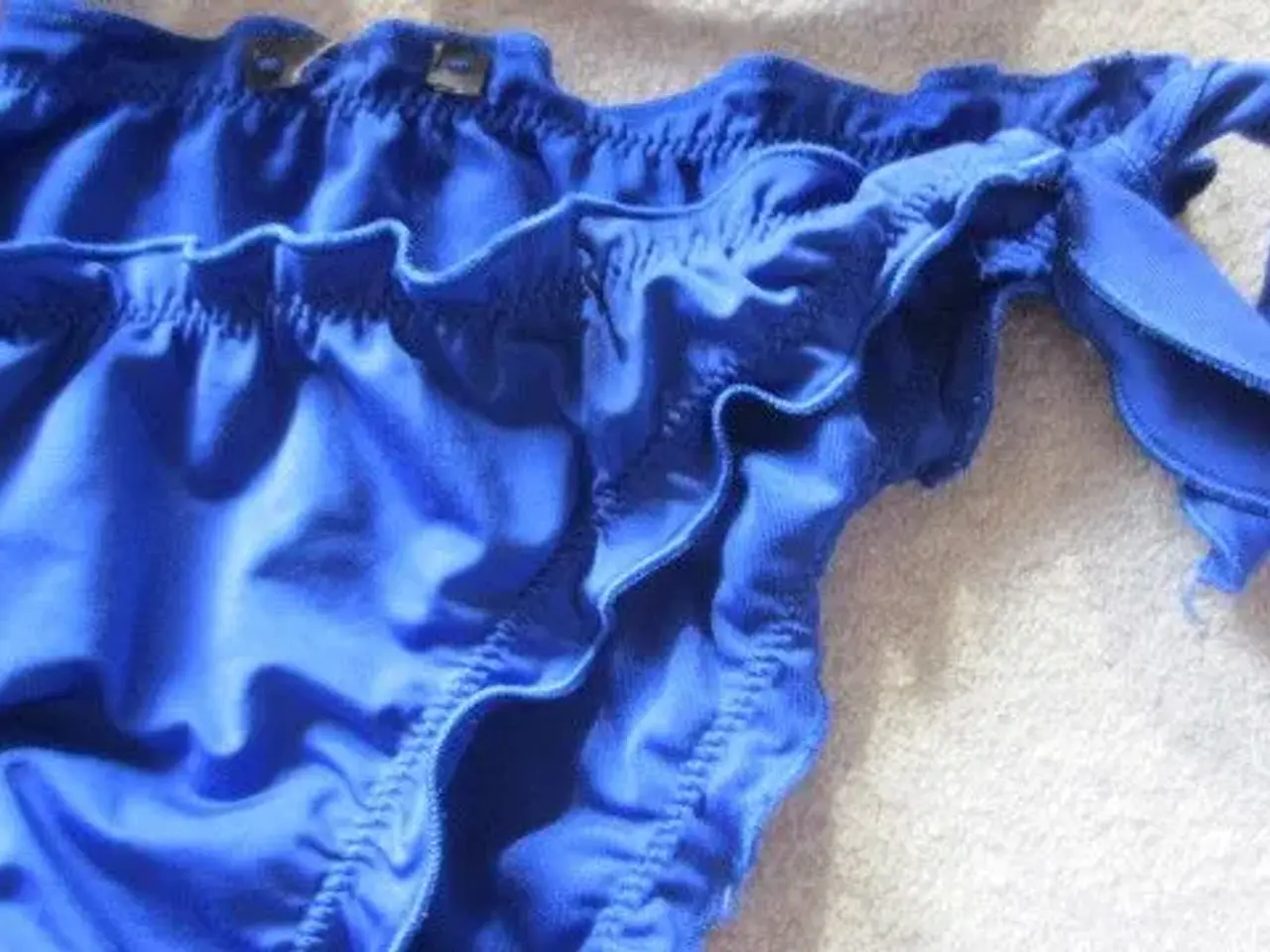 Billede 2 - Str. XS/S, næsten ny bikini