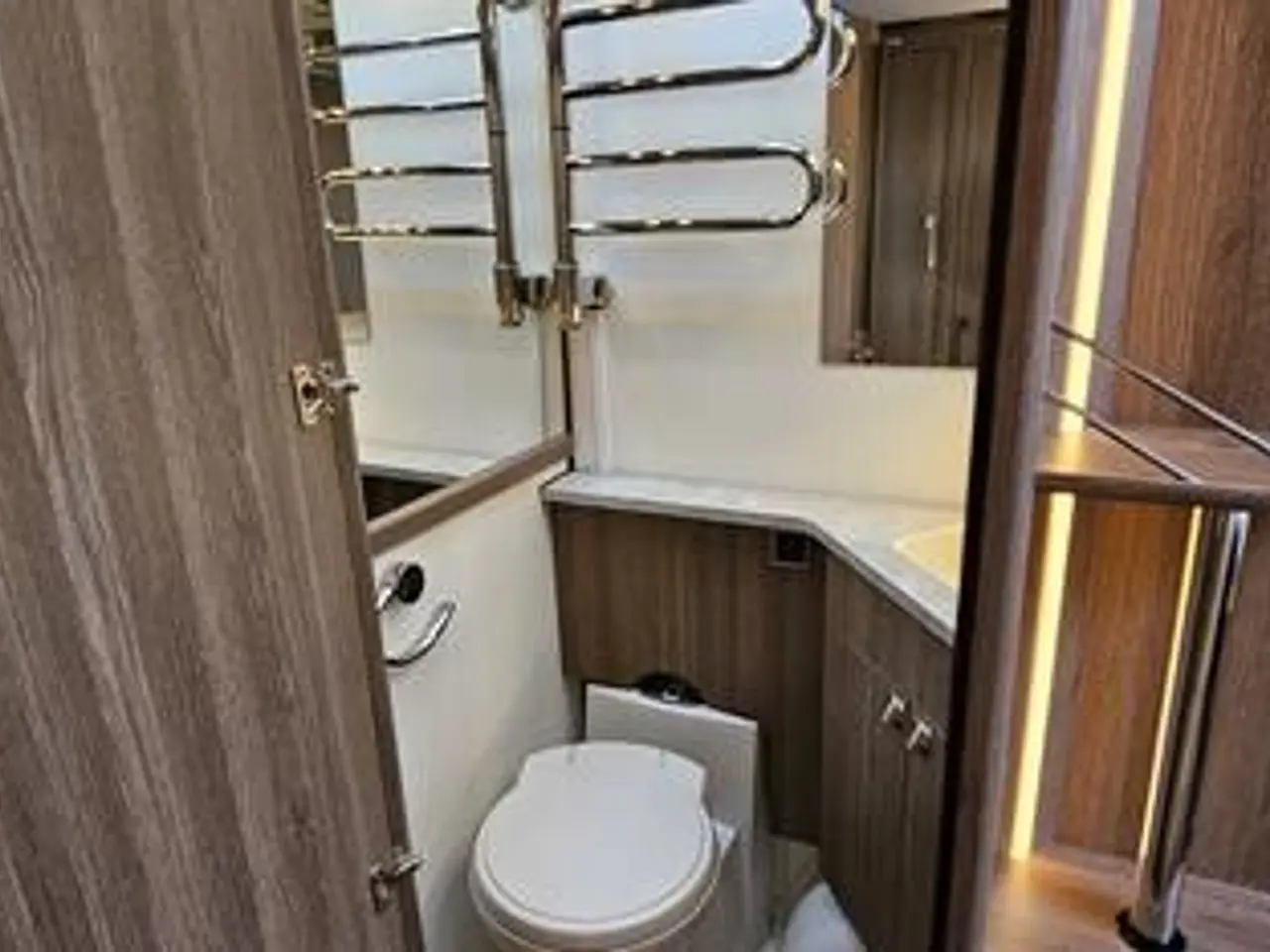 Billede 7 - Kabe Royal 600 GLE KS
