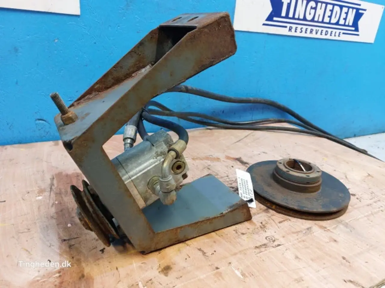 Billede 5 - Massey Ferguson 7274 Hydraulikpumpe + Remskive 45120038