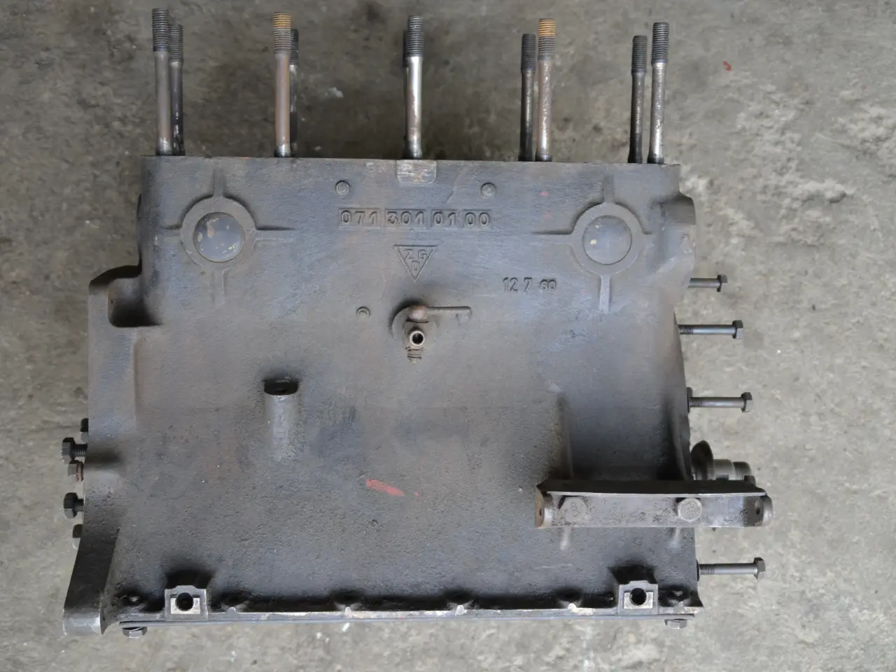 Billede 1 - Sjælden Borgward motor