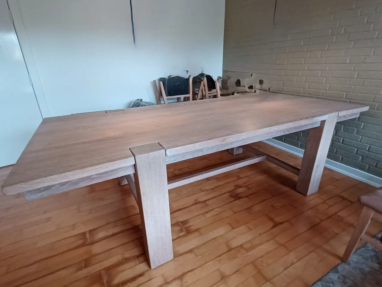 Billede 3 - Rustik spisebord i massiv eg