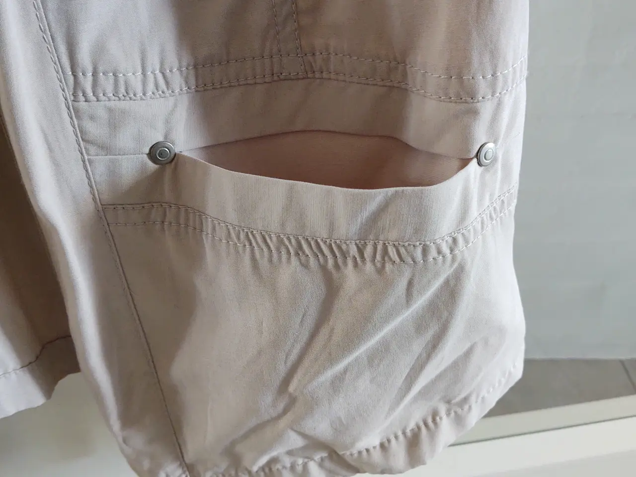 Billede 4 - Ny dame-vest.
