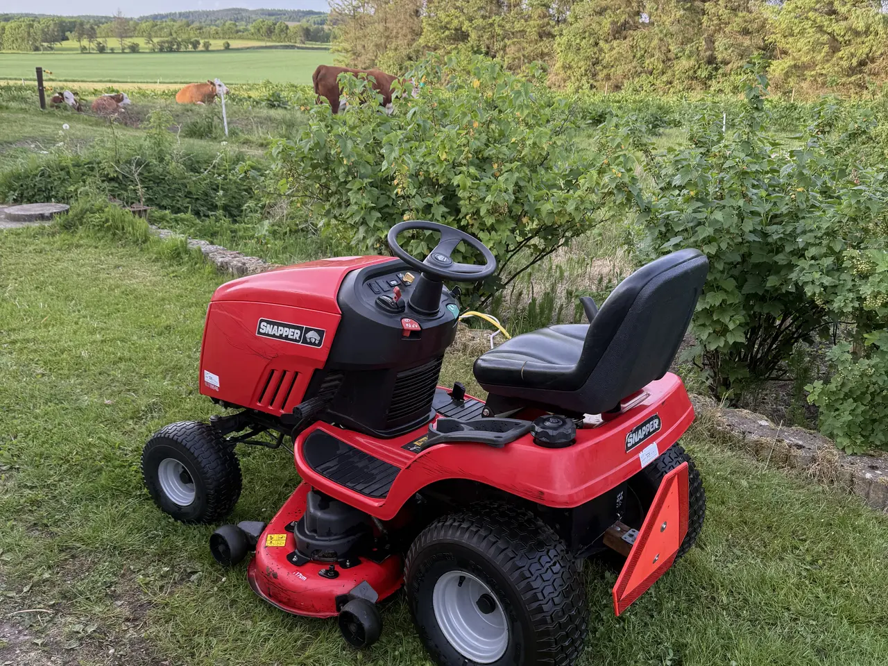 Billede 1 - Snapper plænetraktor