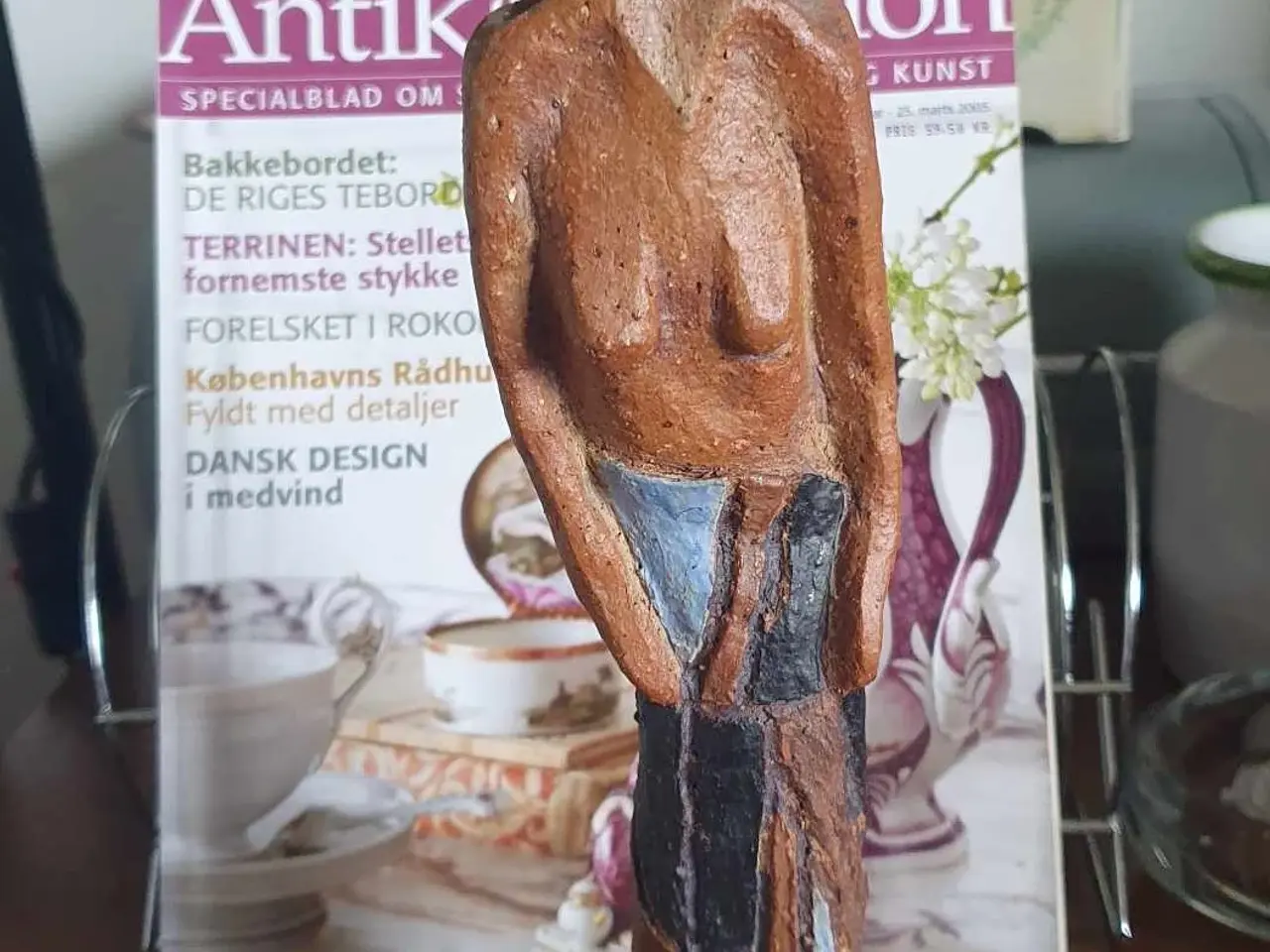 Billede 1 - brændt ler figur af negerkvinde