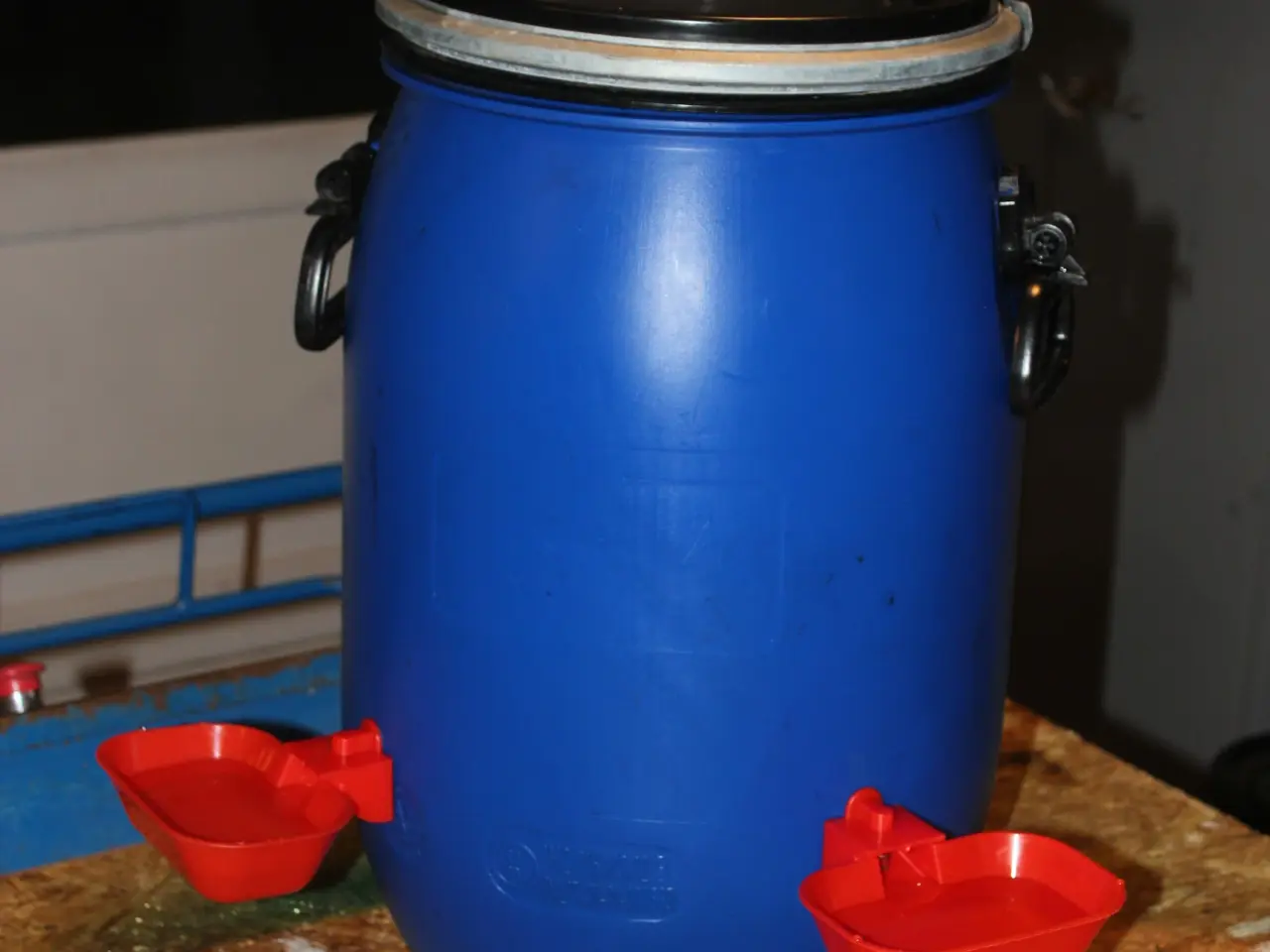 Billede 1 - Foder og vand automater