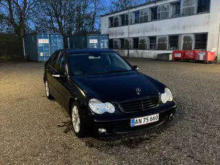 Mercedes C230 Kompressor Facelift 1.8 Classic - 20