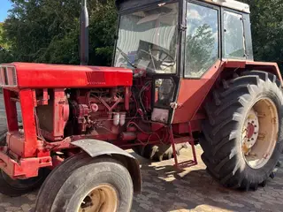 IH 955