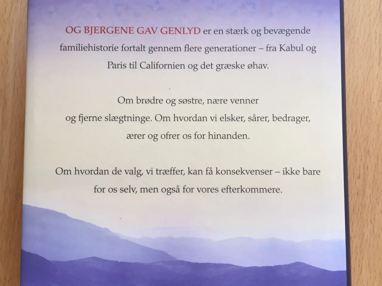 Billede 2 - Roman: og bjergene gav genlyd