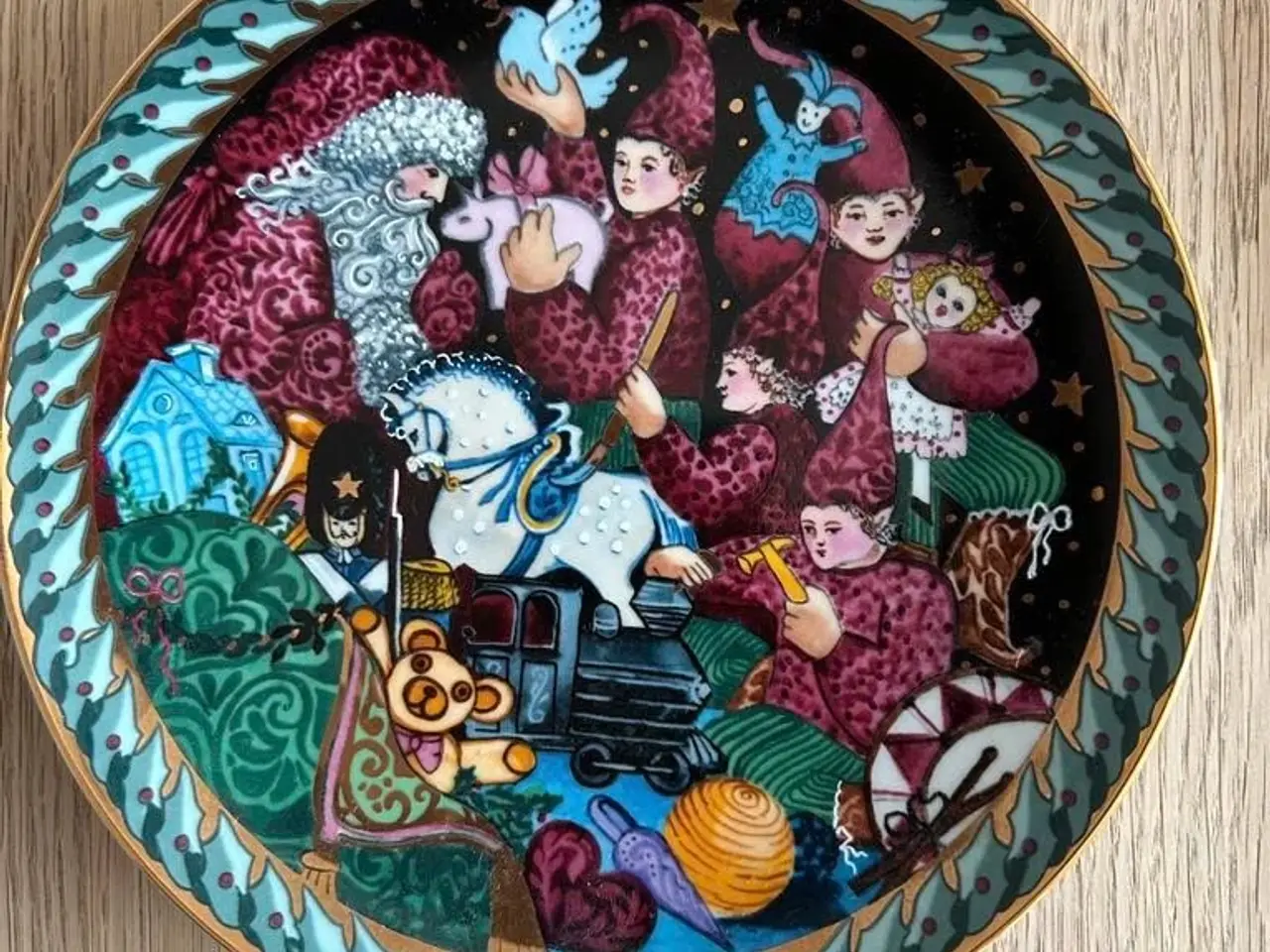 Billede 5 - 3 Bing & Grøndahl Santa Claus Collection platter