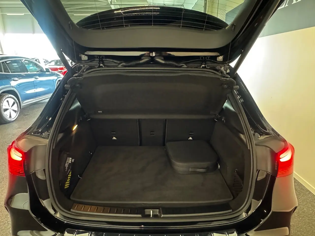 Billede 5 - Mercedes EQA250+  AMG Line