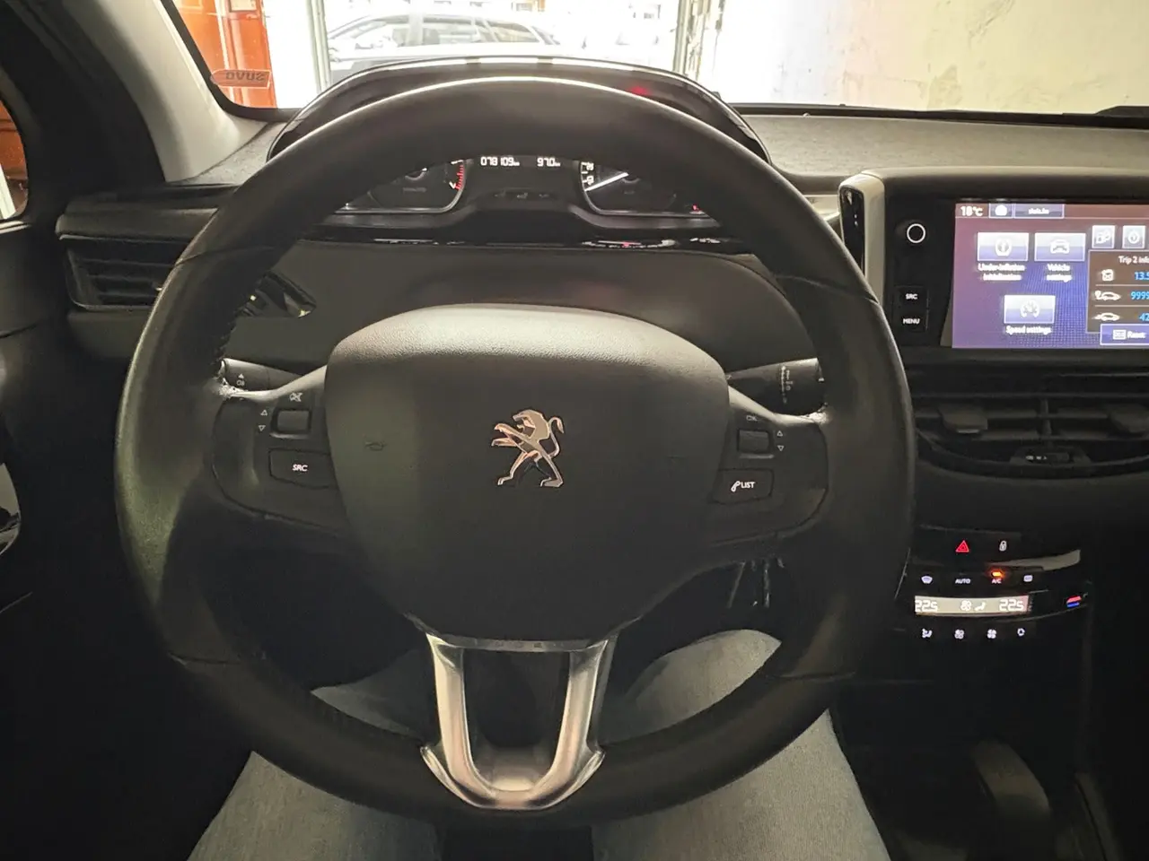 Billede 9 - Peugeot 208 1,2 VTi 82 Allure Sky