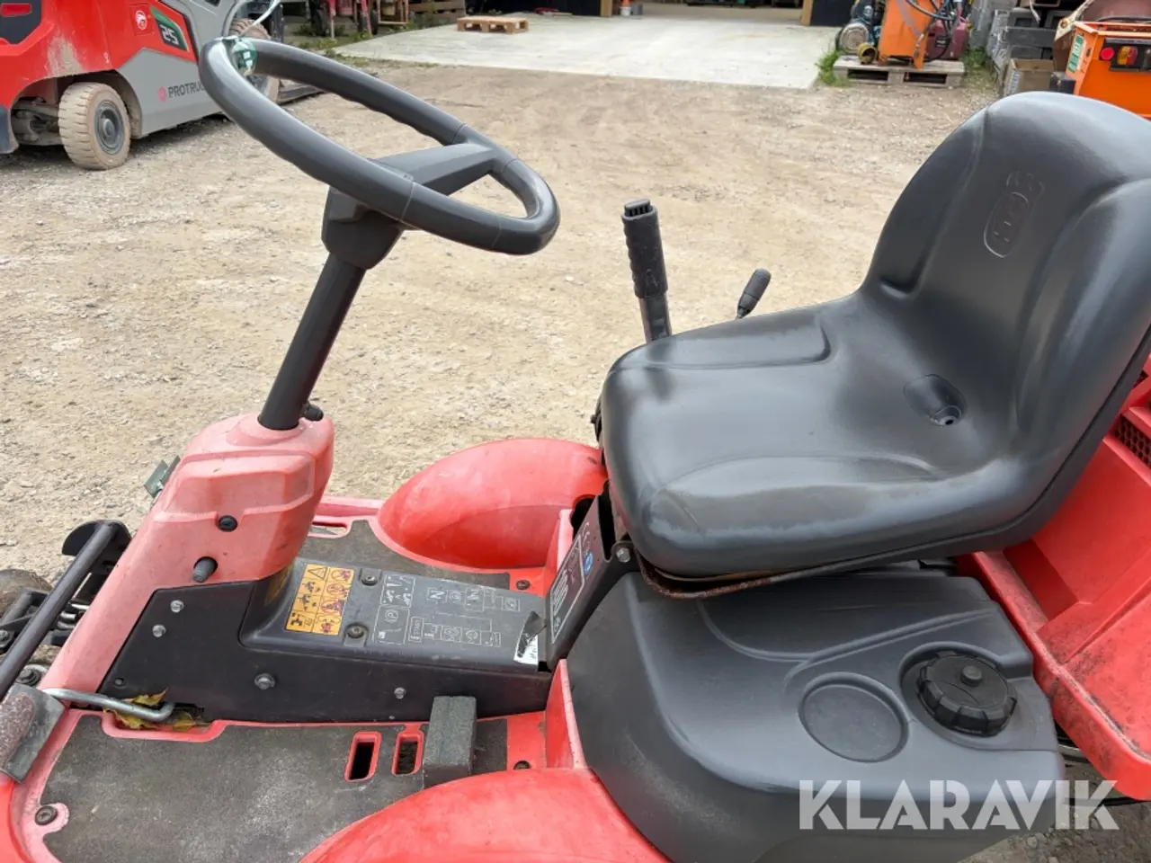 Billede 10 - Græsslåmaskine Husqvarna R13C