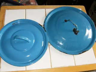 2 madam blå gryde låg