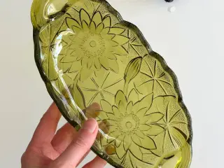 Indiana Glass, oval skål