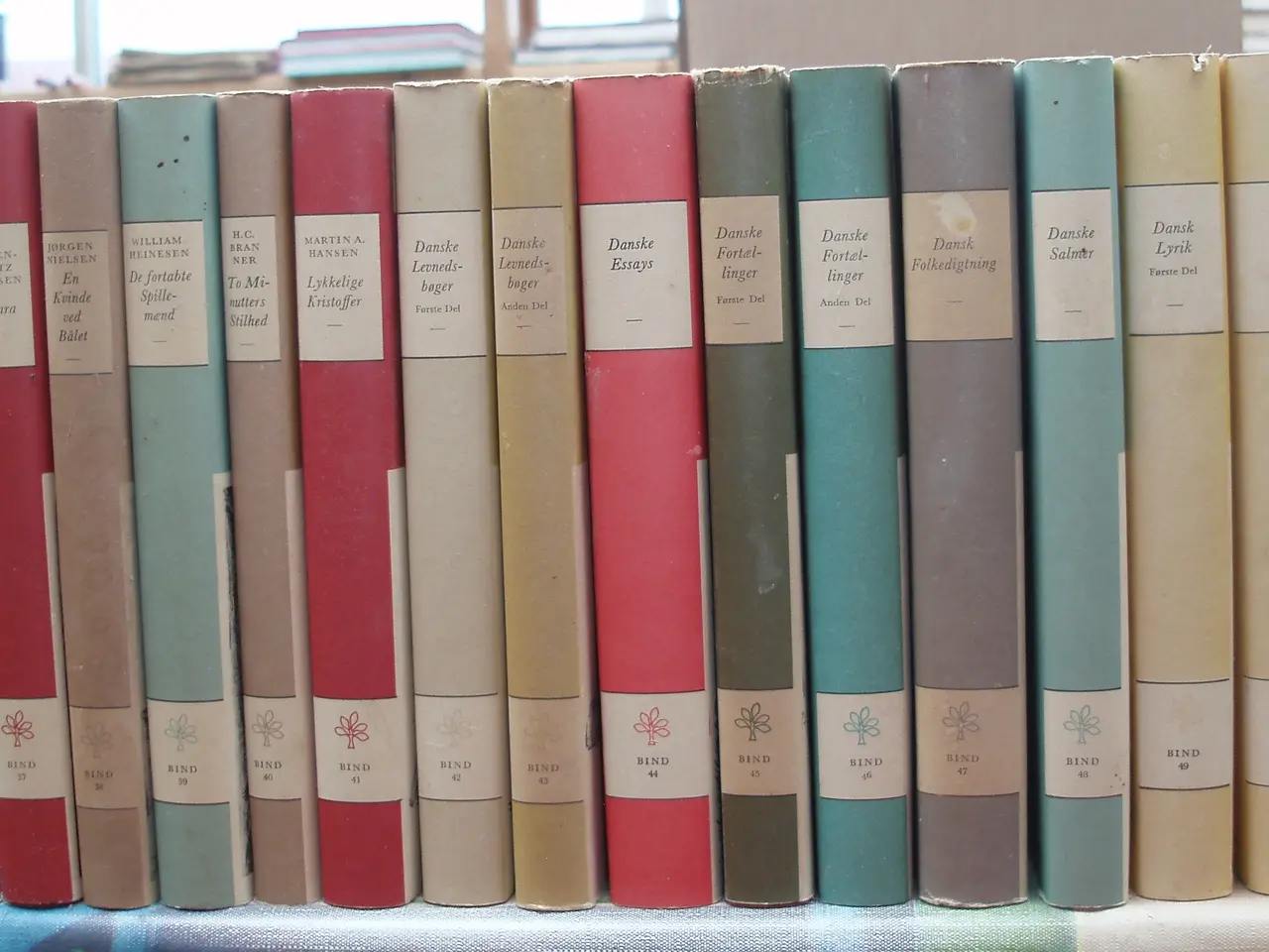 Billede 4 - Gyldendals Bibliotek Dansk Litteratur Stykvis