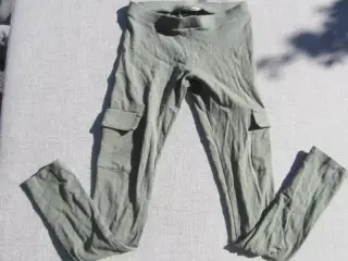 Str. 158, leggings med lårlommer