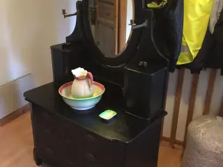 Toilet møbel