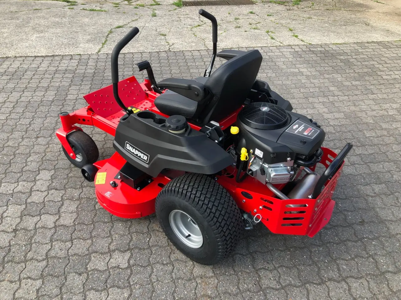 Billede 3 - Snapper ZTX 275, bagudkast og 2 Cyl B&S *TILBUD*