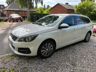 Peugeot 308 1,2 e-THP 130 Allure+ SW