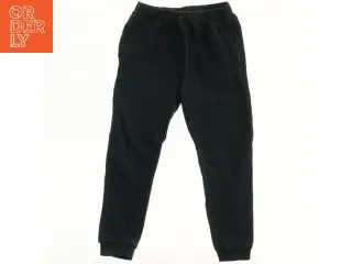 Sort sweatpants fra Friends (str. 110)