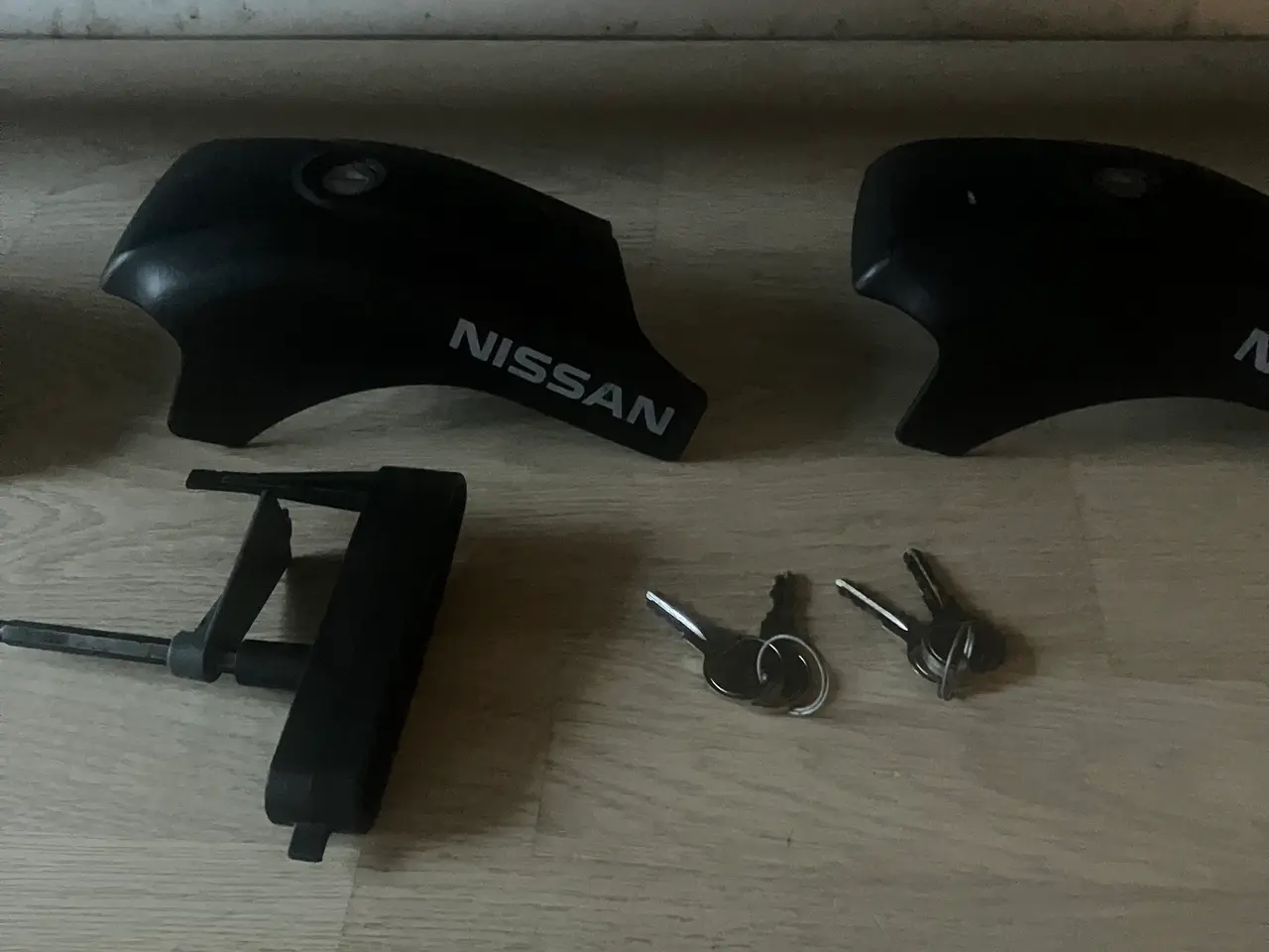 Billede 2 - Originale Nissan Qashqai tagbøjler
