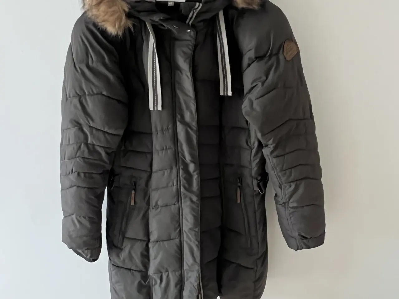 Billede 1 - Dame vinterfrakke str 42 grøn/brun. 250kr
