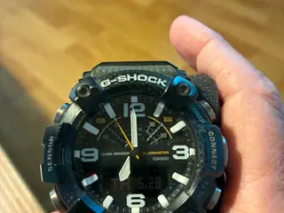 Dykkerur, Casio G-shock GG-B100-1A3ER