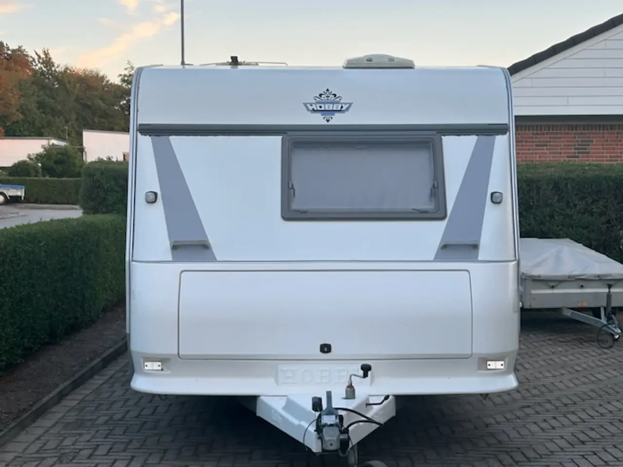 Billede 10 - Hobby Campingvogn klar til tur - flot.