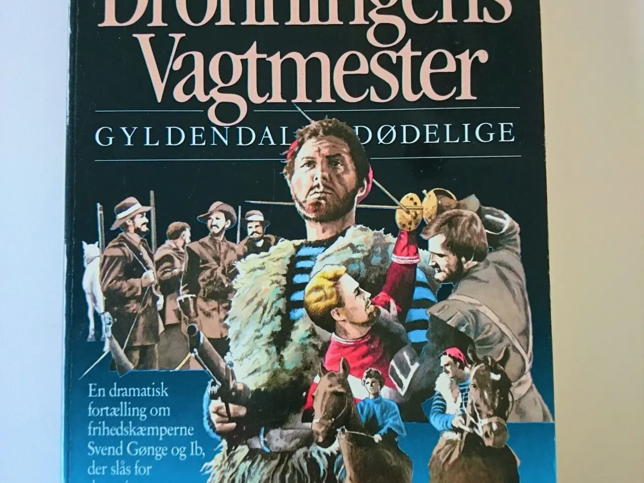 Billede 1 - Dronningens vagtmester. Af Carit Etlar