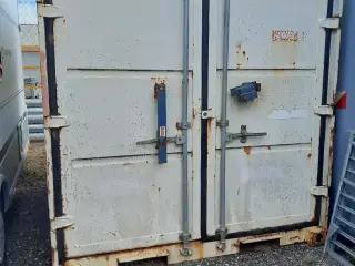 8 fods container 