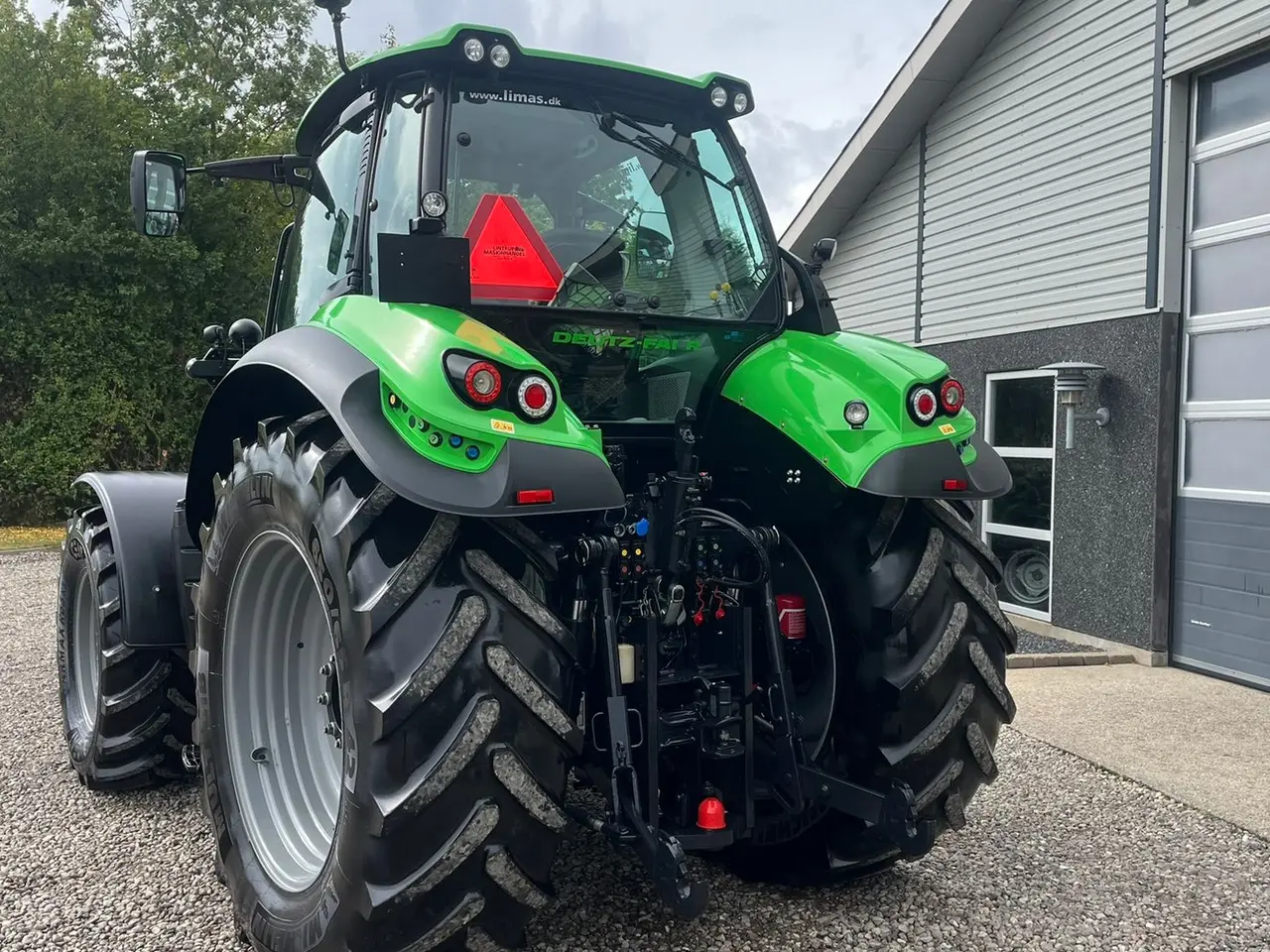 Billede 13 - Deutz-Fahr Agrotron 6215 TTV Med frontlift
