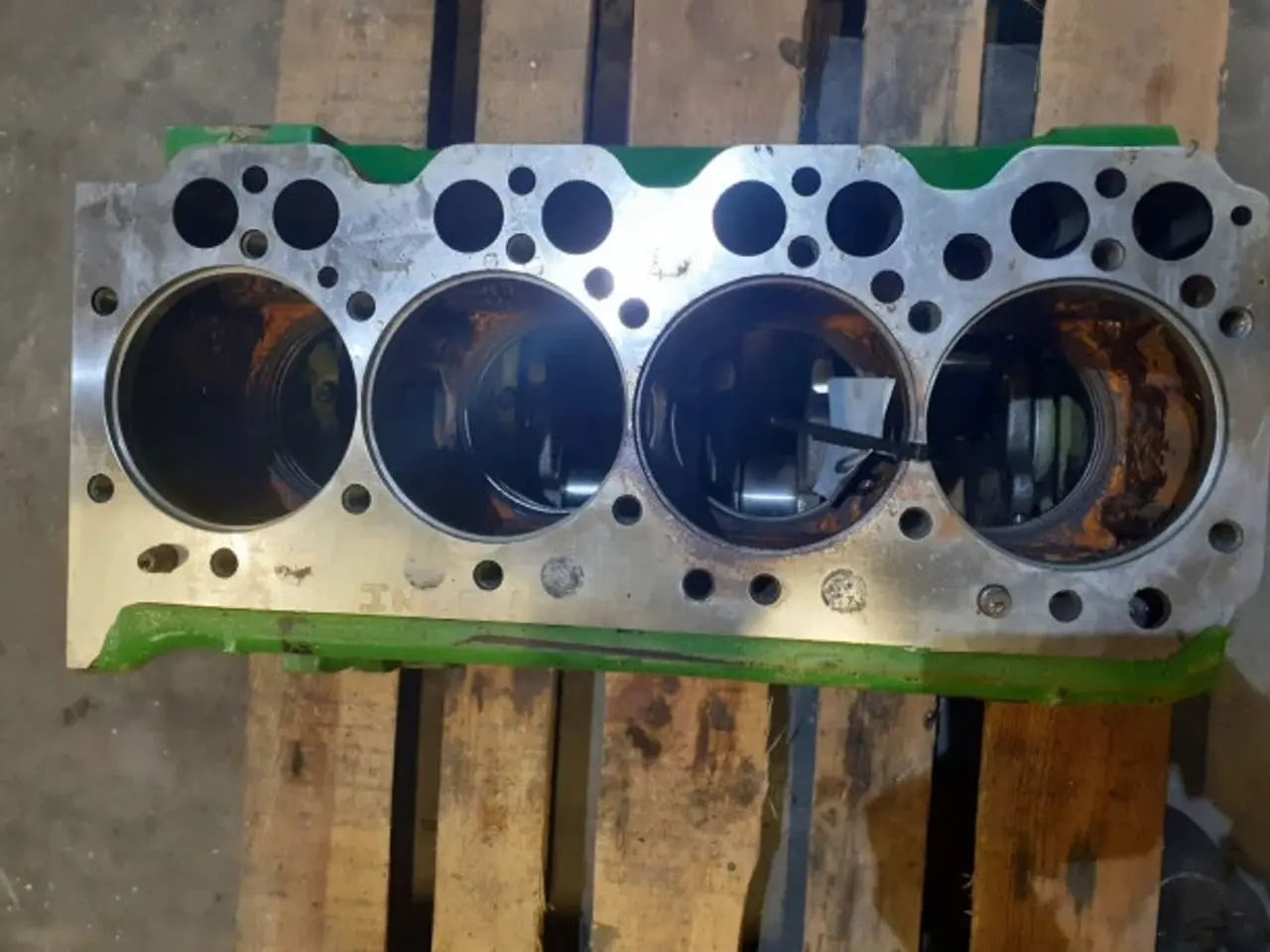 Billede 2 - John Deere 4.239DL-01 Blok og krumtap