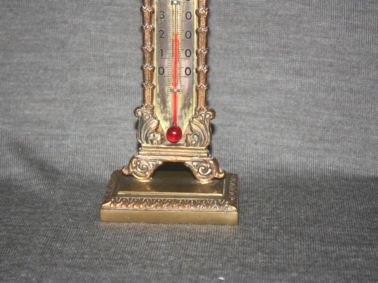 Billede 2 - Metal termometer stempel Daniel Møller Højde 15 cm