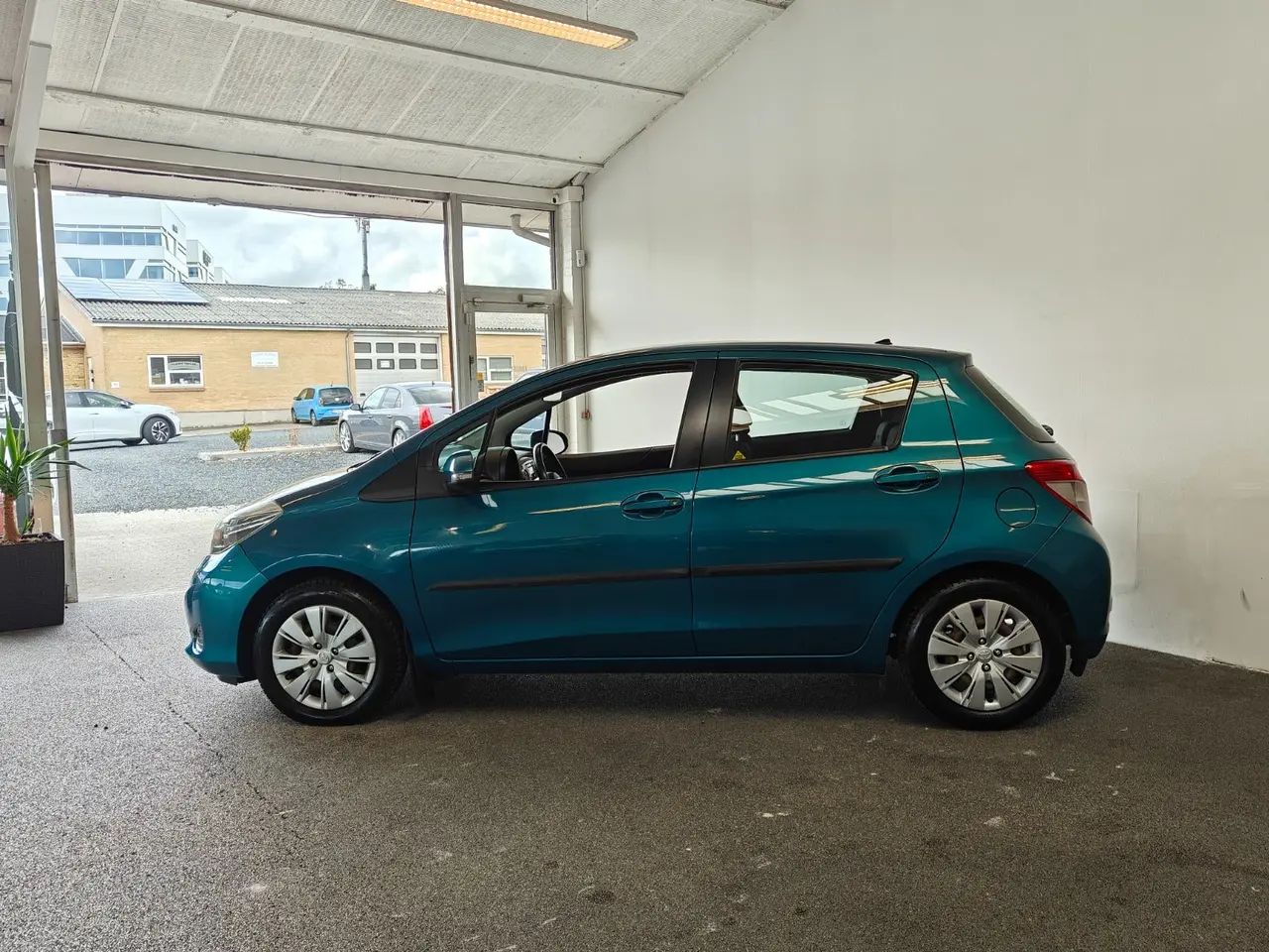 Billede 4 - Toyota Yaris 1,0 VVT-i T1