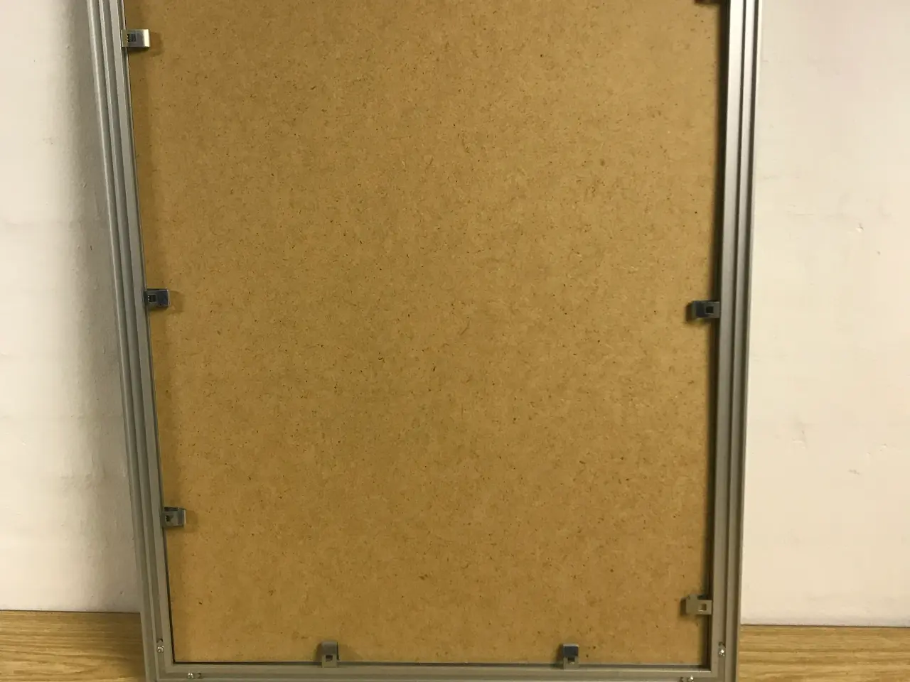 Billede 4 - Aluminiumsramme med acrylglas