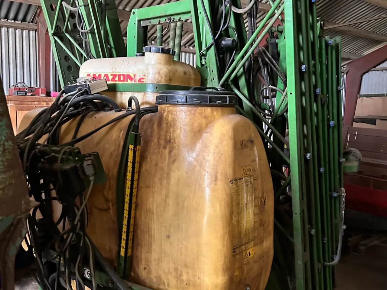 Billede 1 - 1200 liters 20 meters Amazone marksprøjte