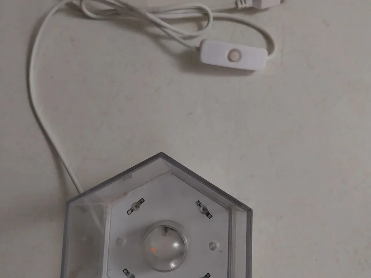 Billede 5 - Sekskantet bordlampe