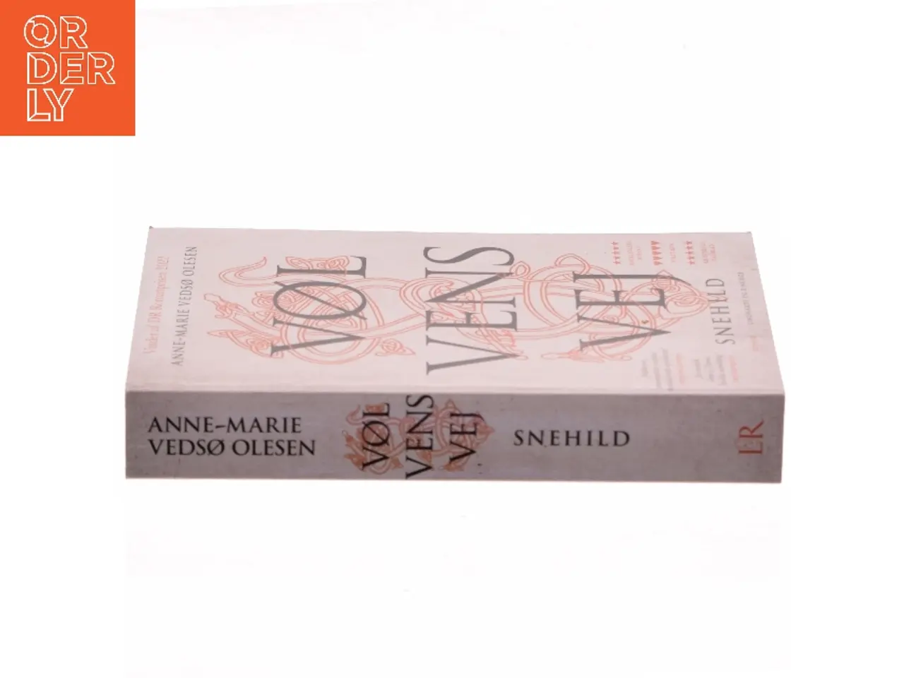 Billede 2 - Vølvens vej - Snehild : roman af Anne-Marie Vedsø Olesen (Bog)